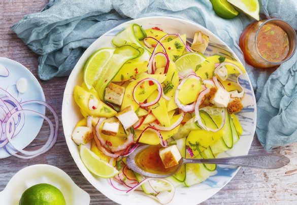 Salade sucrée salée à la mangue