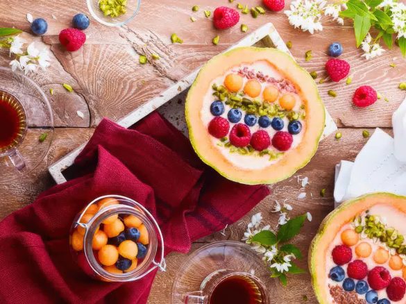melon smoothie bowl fruits rouges